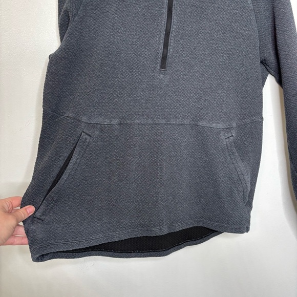 Lululemon Athletica Men’s Large At Ease Half Zip Textured Gray Pullover Pockets - Picture 4 of 6